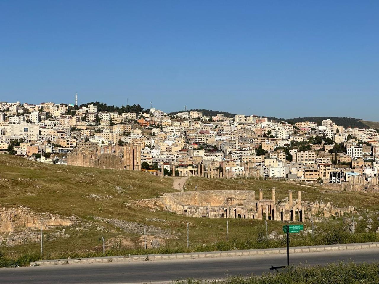 Jerash City View จีราช ภายนอก รูปภาพ